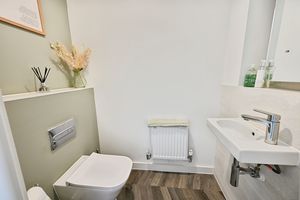 Photo 8- click for photo gallery
